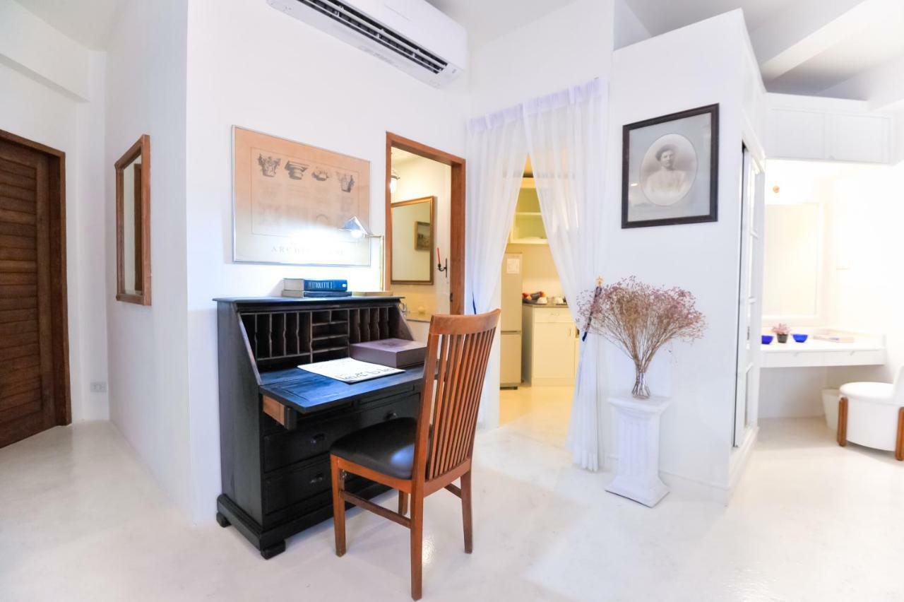 Vimala Residence (Adults Only) Бангкок Экстерьер фото